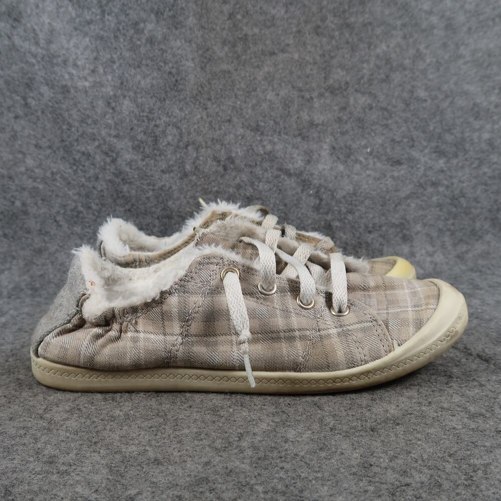 Time and Tru Shoes Womens 6 Casual Sneakers Slip On Cruiser Faux Fur Flats